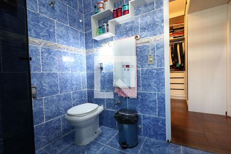 Casa à venda com 332m², 3 quartos e 1 vaga Casa à venda com 332m², 3 quartos e 1 vagaQuarto 1 Suíte - Banheiro