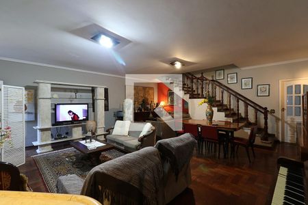 Sala de casa à venda com 3 quartos, 332m² em Pinheiros, São Paulo