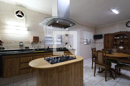 Casa à venda com 332m², 3 quartos e 1 vaga Casa à venda com 332m², 3 quartos e 1 vagaCozinha