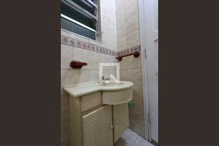 Casa à venda com 332m², 3 quartos e 1 vaga Casa à venda com 332m², 3 quartos e 1 vagaQuarto 1 Suíte - Banheiro