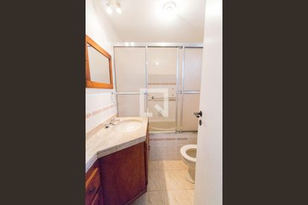 Apartamento para alugar com 130m², 4 quartos e 2 vagas Apartamento para alugar com 130m², 4 quartos e 2 vagasSuíte quarto 2