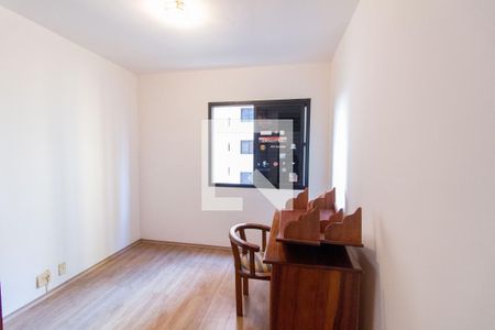 Apartamento para alugar com 130m², 4 quartos e 2 vagas Apartamento para alugar com 130m², 4 quartos e 2 vagasQuarto 4
