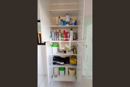 Apartamento para alugar com 130m², 4 quartos e 2 vagas Apartamento para alugar com 130m², 4 quartos e 2 vagasLavanderia