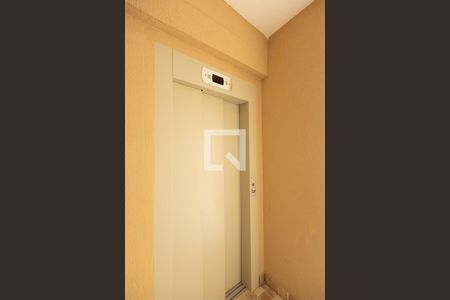 Apartamento à venda com 35m², 2 quartos e sem vagaÁrea comum