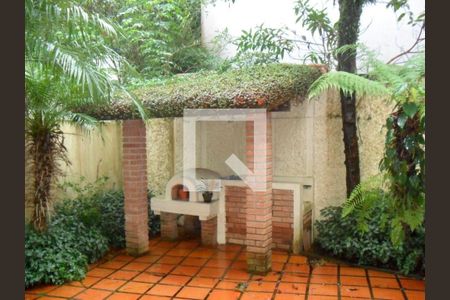 Casa à venda com 3 quartos, 199m² em Chácara Monte Alegre, São Paulo