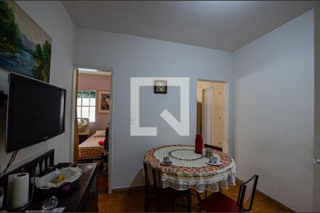 Casa à venda com 150m², 4 quartos e 2 vagasCozinha