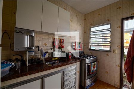 Casa à venda com 150m², 4 quartos e 2 vagasCozinha