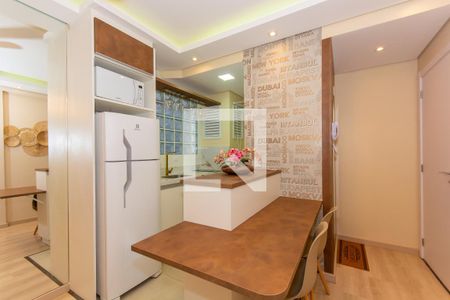 Cozinha de apartamento para alugar com 1 quarto, 37m² em Centro, Curitiba