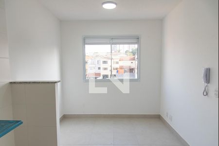 Sala/cozinha de apartamento à venda com 2 quartos, 32m² em Cambuci, São Paulo