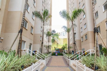 Apartamento à venda com 32m², 2 quartos e sem vagaÁrea comum