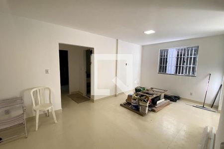 Sala de apartamento para alugar com 2 quartos, 63m² em Parque Pauliceia, Duque de Caxias