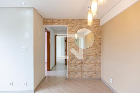 Sala de apartamento para alugar com 2 quartos, 57m² em Jardim Stetel, Santo André