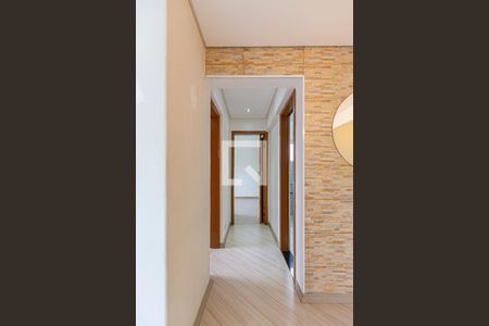 Corredor de apartamento para alugar com 2 quartos, 57m² em Jardim Stetel, Santo André