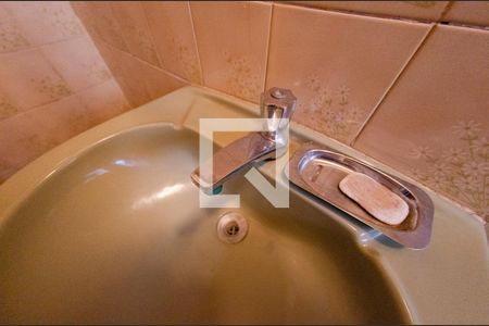 Casa à venda com 194m², 3 quartos e 3 vagasBanheiro suíte