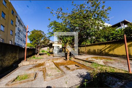 Casa à venda com 194m², 3 quartos e 3 vagasQuintal