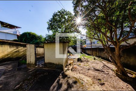 Casa à venda com 194m², 3 quartos e 3 vagasQuintal
