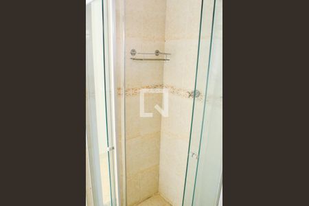 Apartamento à venda com 64m², 3 quartos e 1 vaga Apartamento à venda com 64m², 3 quartos e 1 vagaBanheiro