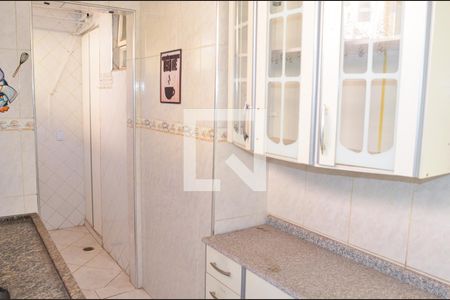 Apartamento à venda com 64m², 3 quartos e 1 vaga Apartamento à venda com 64m², 3 quartos e 1 vagaCozinha - Armários