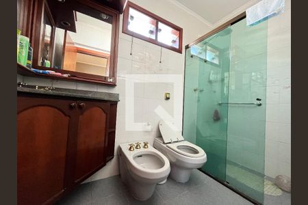 Casa para alugar com 306m², 4 quartos e 4 vagasBanheiro da Suíte 3