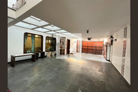 Casa para alugar com 306m², 4 quartos e 4 vagasGaragem