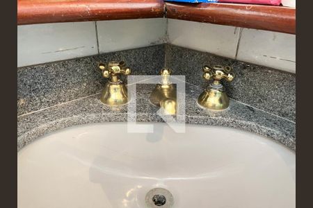 Casa para alugar com 306m², 4 quartos e 4 vagasBanheiro da Suíte 3