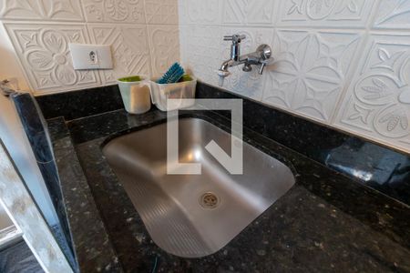 Casa à venda com 220m², 3 quartos e 2 vagas Casa à venda com 220m², 3 quartos e 2 vagasÁrea de Serviço