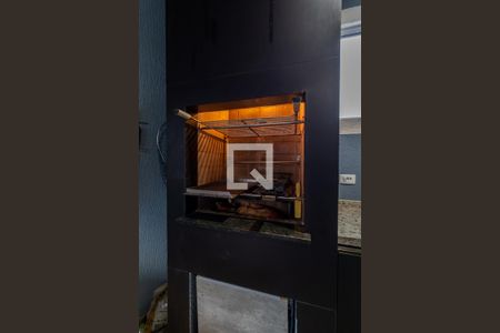 Casa à venda com 220m², 3 quartos e 2 vagas Casa à venda com 220m², 3 quartos e 2 vagasÁrea de Lazer / Churrasqueira