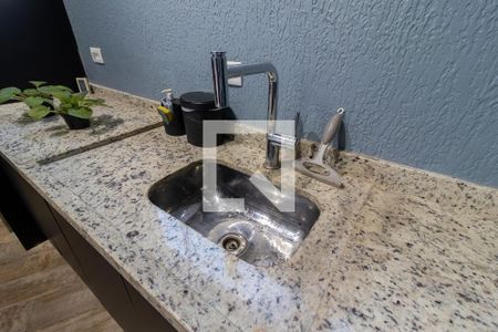 Casa à venda com 220m², 3 quartos e 2 vagas Casa à venda com 220m², 3 quartos e 2 vagasÁrea de Lazer / Churrasqueira