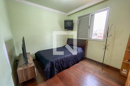 Apartamento à venda com 295m², 4 quartos e 6 vagas Apartamento à venda com 295m², 4 quartos e 6 vagasQuarto 2