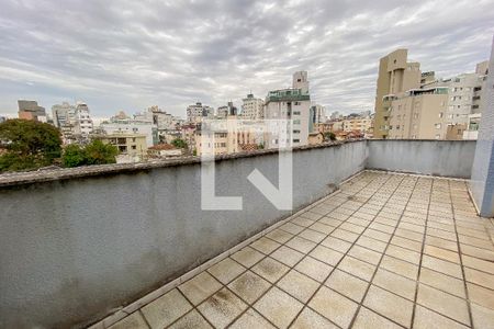Apartamento à venda com 295m², 4 quartos e 6 vagas Apartamento à venda com 295m², 4 quartos e 6 vagasCobertura 2