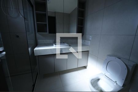 Apartamento para alugar com 69m², 2 quartos e 1 vaga Apartamento para alugar com 69m², 2 quartos e 1 vagaBanheiro