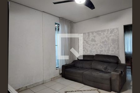 Sala de casa à venda com 4 quartos, 227m² em Salgado Filho, Belo Horizonte