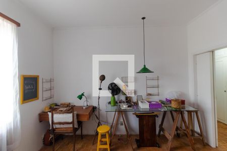 Casa à venda com 306m², 5 quartos e 6 vagasSuíte 01