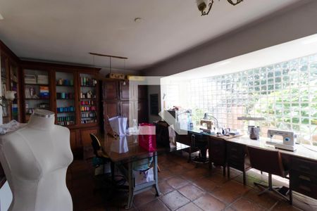 Sala 01 de casa à venda com 5 quartos, 306m² em Jardim Chapadão, Campinas