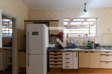 Casa à venda com 306m², 5 quartos e 6 vagasCozinha