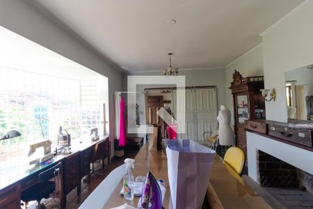 Casa à venda com 306m², 5 quartos e 6 vagasSala 01