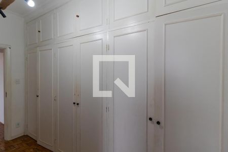 Casa à venda com 306m², 5 quartos e 6 vagasCloset da Suíte 01
