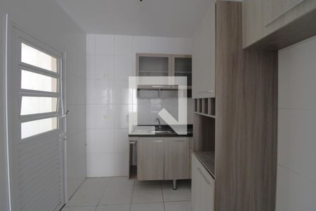 Casa de condomínio à venda com 70m², 2 quartos e 1 vagaCozinha