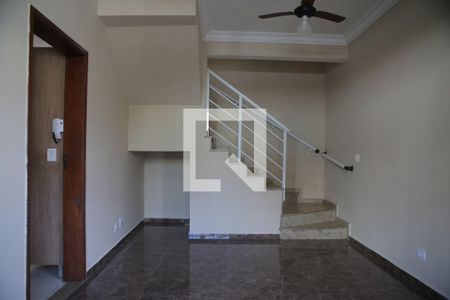 Sala de casa para alugar com 3 quartos, 150m² em Ponta da Praia, Santos