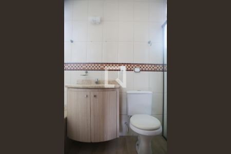 Casa para alugar com 150m², 3 quartos e 2 vagas Casa para alugar com 150m², 3 quartos e 2 vagasBanheiro da suíte