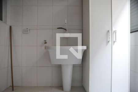 Casa para alugar com 150m², 3 quartos e 2 vagas Casa para alugar com 150m², 3 quartos e 2 vagasLavanderia