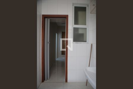 Casa para alugar com 150m², 3 quartos e 2 vagas Casa para alugar com 150m², 3 quartos e 2 vagasLavanderia