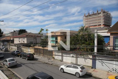 Casa para alugar com 150m², 3 quartos e 2 vagas Casa para alugar com 150m², 3 quartos e 2 vagasVista