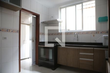 Casa para alugar com 150m², 3 quartos e 2 vagas Casa para alugar com 150m², 3 quartos e 2 vagasCozinha