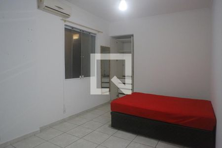 Quarto de apartamento para alugar com 1 quarto, 35m² em Aparecida, Santos