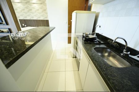 Cozinha de kitnet/studio para alugar com 1 quarto, 42m² em Serrinha, Goiânia