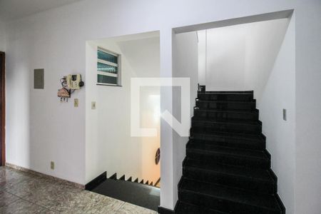 Apartamento para alugar com 150m², 3 quartos e 4 vagasEscadas