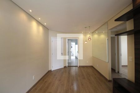 Sala de apartamento para alugar com 3 quartos, 87m² em Vila Olímpia, São Paulo