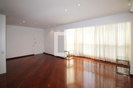Sala de apartamento para alugar com 3 quartos, 120m² em Indianópolis, São Paulo