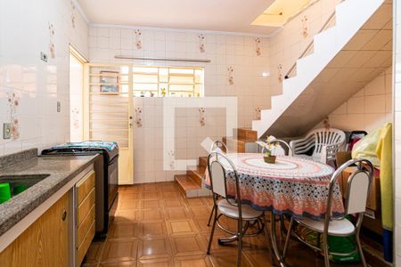 Casa à venda com 230m², 6 quartos e 2 vagasCasa 2 - Cozinha